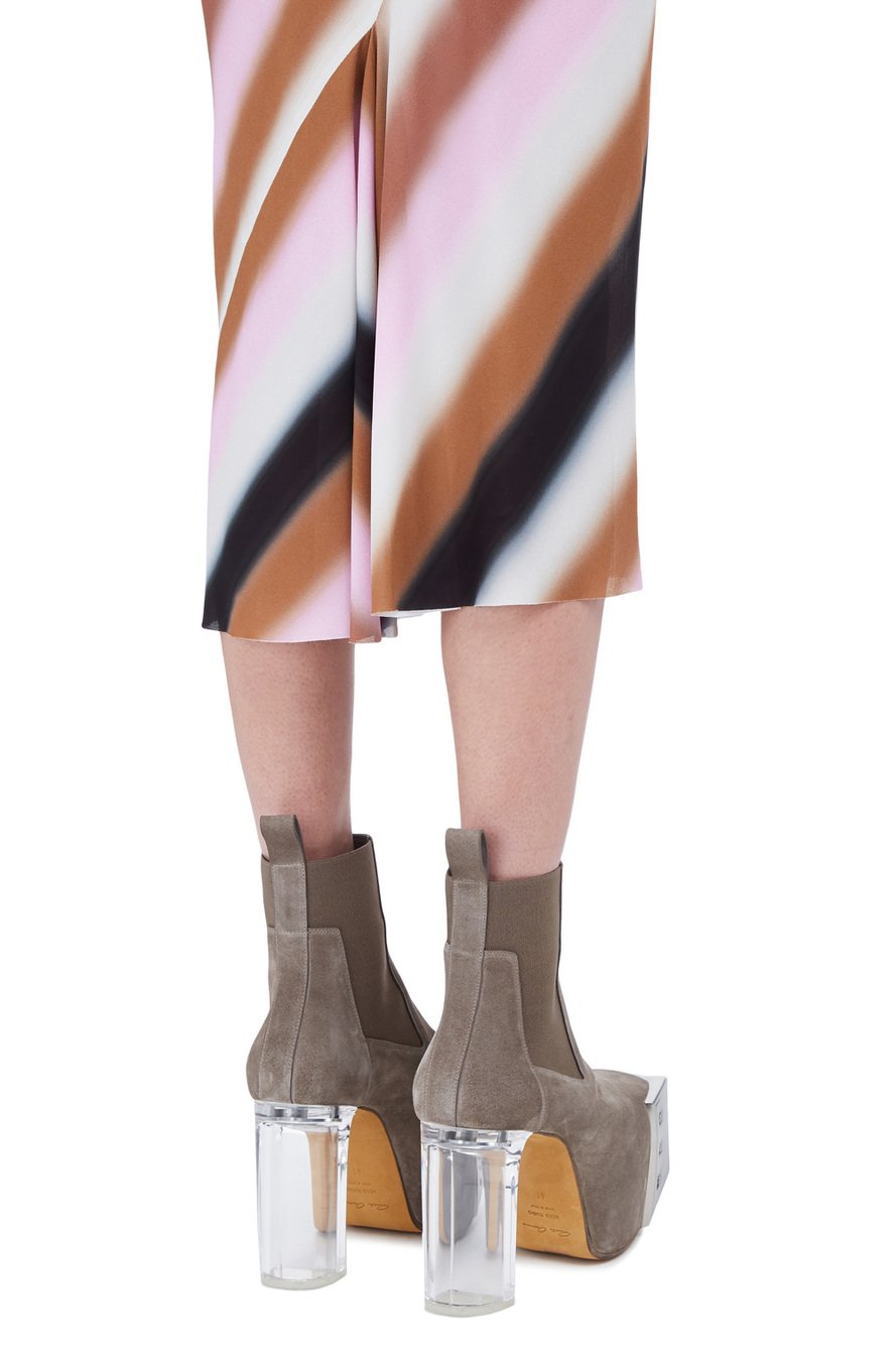 RP21S3332CCP1 0A image