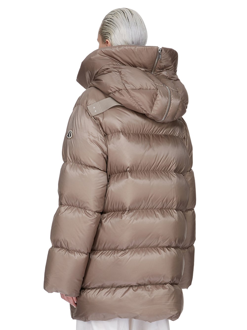 【送料&関税込】Moncler + Rick Owens Mu02d1c02 Hooded Cyclop 26820325_56476177_600.jpg