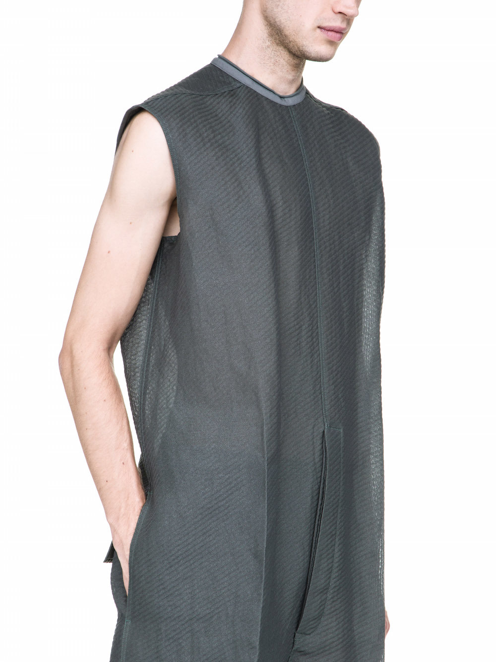 RICK OWENS DIRT BODYBAG IN SAGE GREEN
