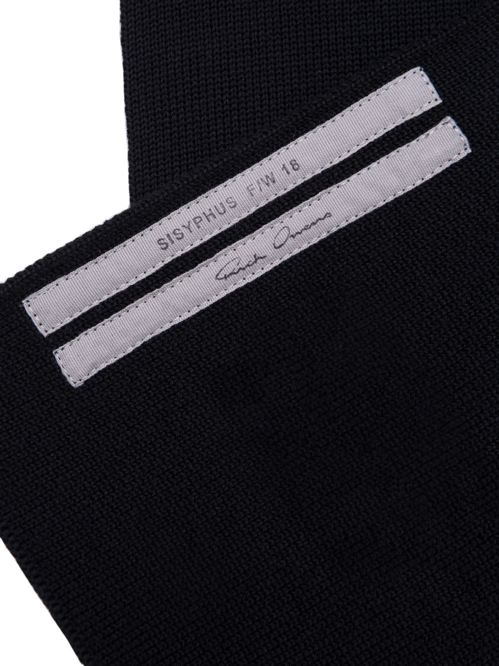 RICK OWENS SCARF IN BLACK SCULPTURE KNIT