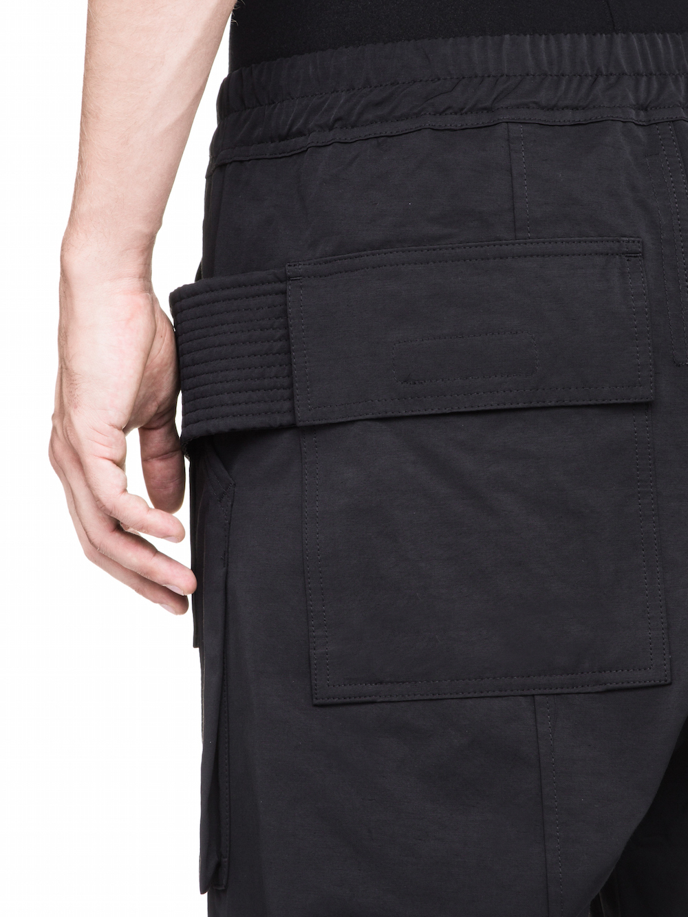 DRKSHDW FW18 SISYPHUS CREATCH CARGO PANTS IN BLACK