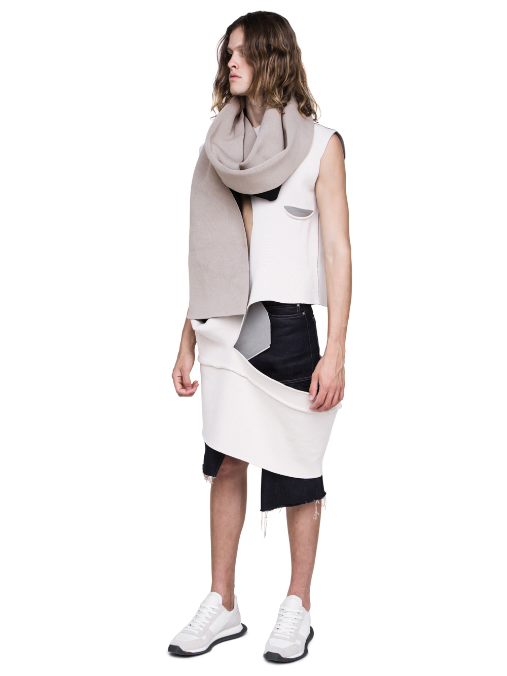 RICK OWENS OFF-THE-RUNWAY CASHBOARD SCARF IN PEARL BEIGE AND BLACK SCULPTURE KNIT