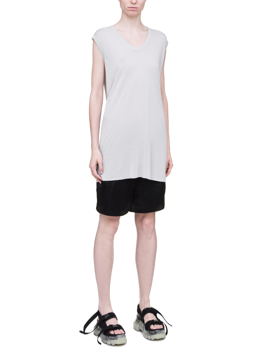 RICK OWENS SS19 BABEL V NECK SLEEVELESS TEE IN OYSTER LIGHT GREY VISCOSE SILK JERSEY