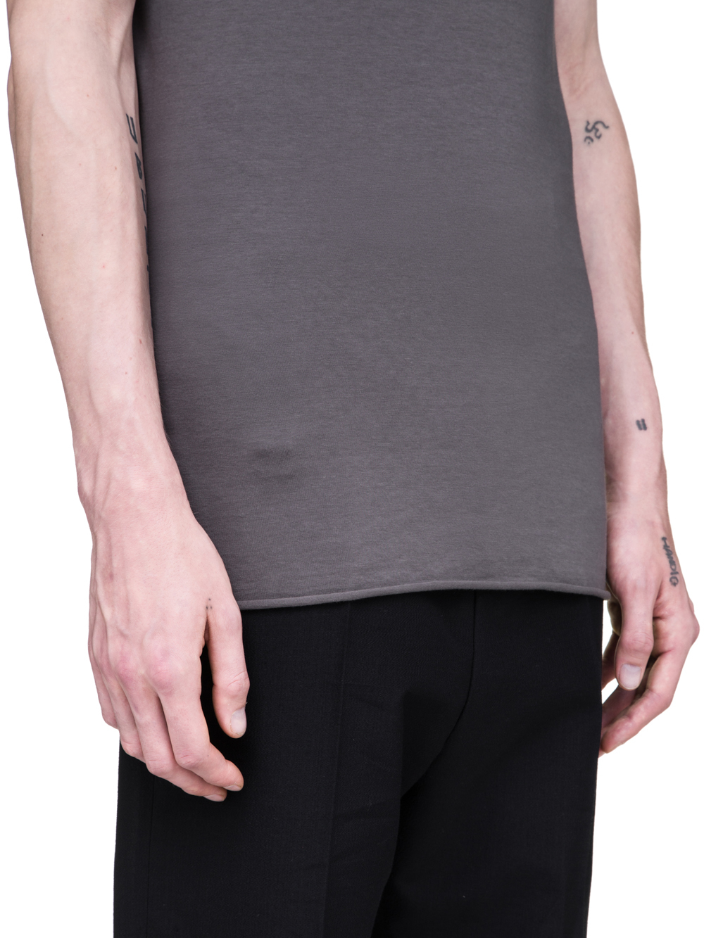 RICK OWENS SS19 BABEL BASIC SHORTSLEEVE TEE IN DUST GREY COTTON